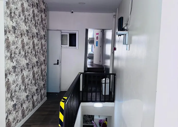 Majestic Hostal Oporto